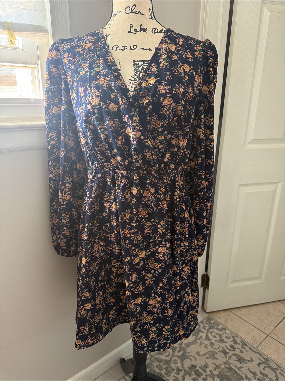 Women's Navy Floral Long-Sleeve Wrap Dress
